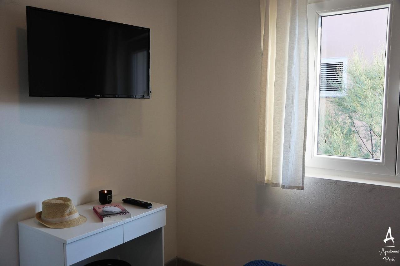 Apartmani Prpic ราชานาส ภายนอก รูปภาพ